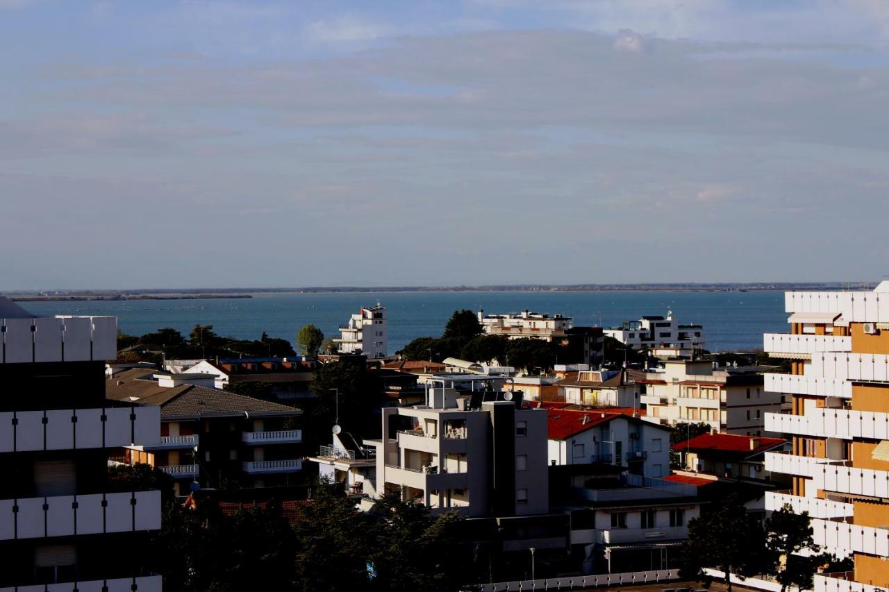 Rosato 3 Sea View Apartment لينانو سابيادورو المظهر الخارجي الصورة